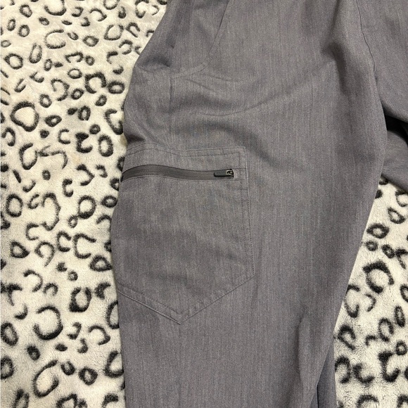 🩶 Figs graphite set 🩶 - Picture 8 of 9